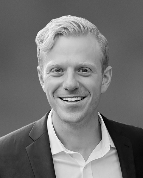 Ian Hersh, Chief Operating Officer